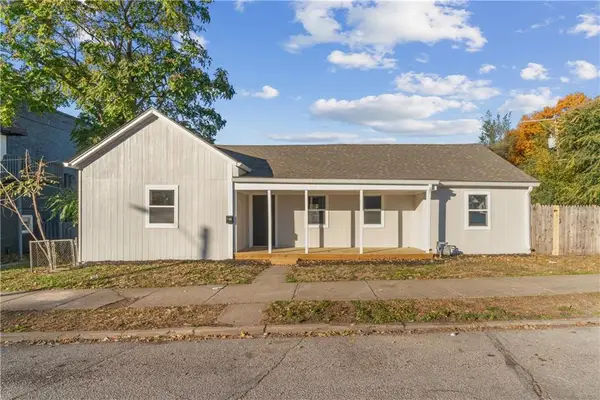 505 N 7th Street, Leavenworth, KS 66048