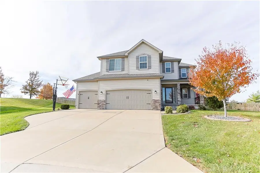 900 SE Forest Ridge Court, Blue Springs, MO 64014 - Image #2