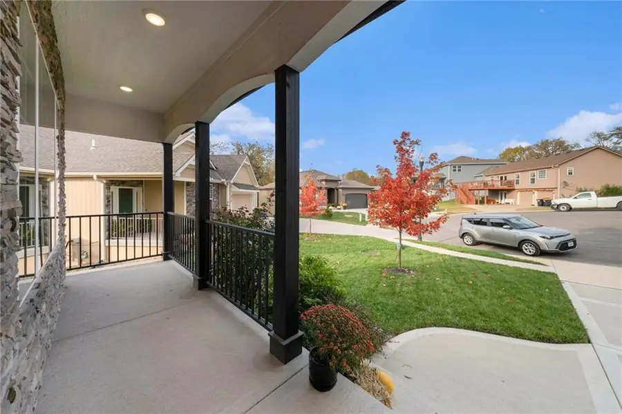 614 Caitlin Court, Excelsior Springs, MO 64024 - Image #2