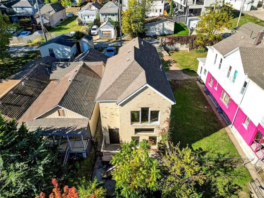 2128 Summit Street, Kansas City, MO 64108 - Image #3