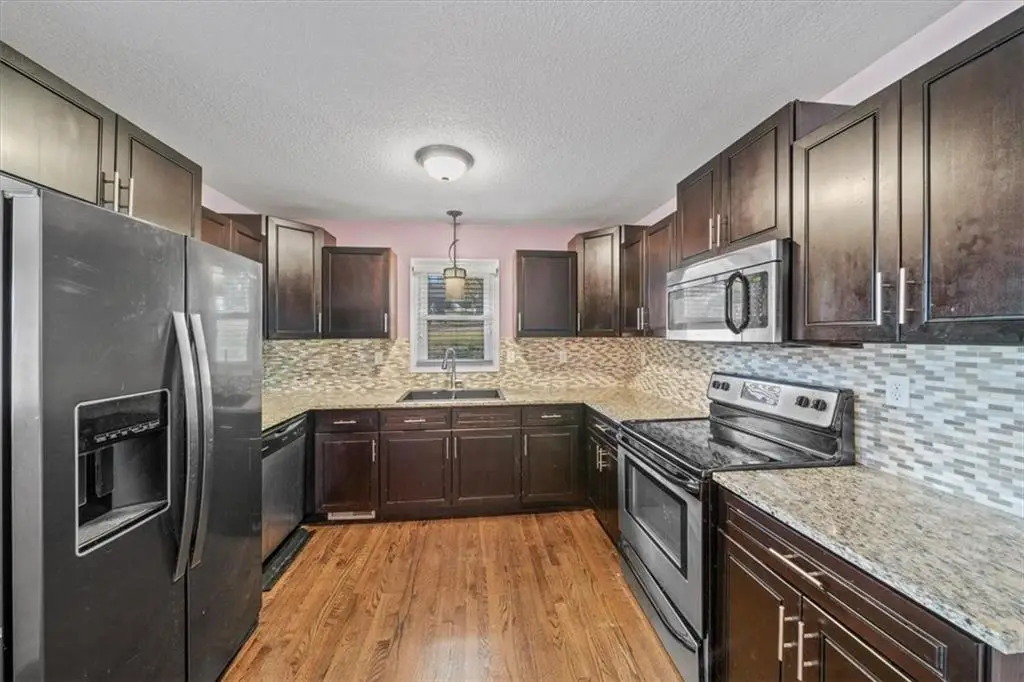 3219 S Vest Avenue, Independence, MO 64055 - Image #1