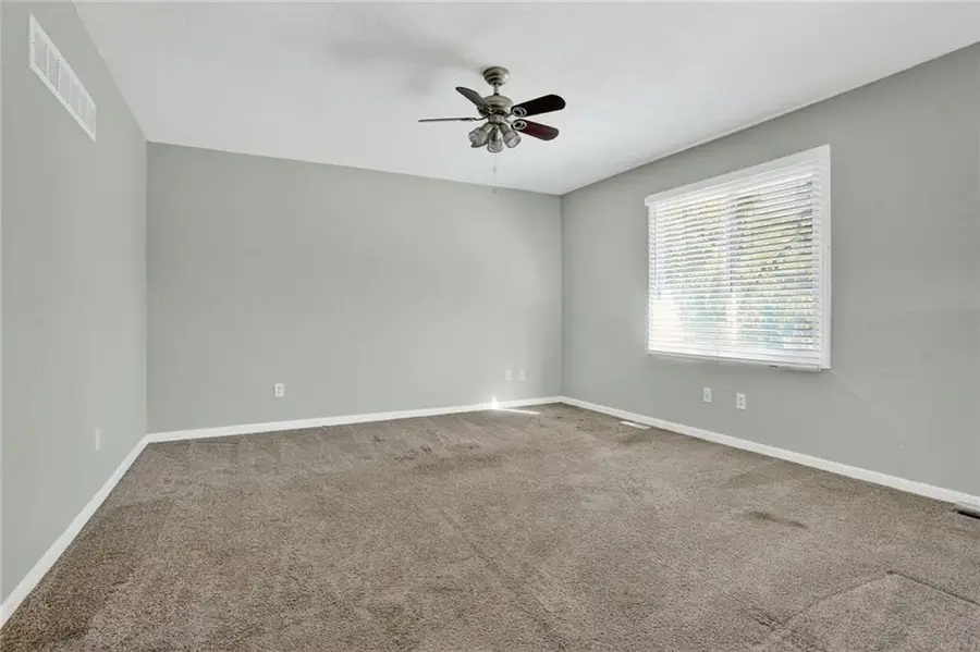 1518 SE 15th Place, Oak Grove, MO 64075 - #3
