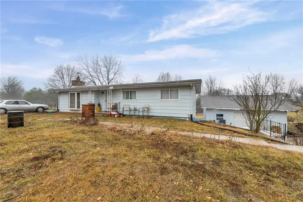 25416 Marel Road, Excelsior Springs, MO 64024 - Image #1