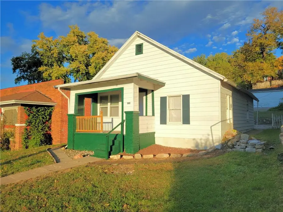 711 N 4th Street, Saint Joseph, MO 64501 - Image #3