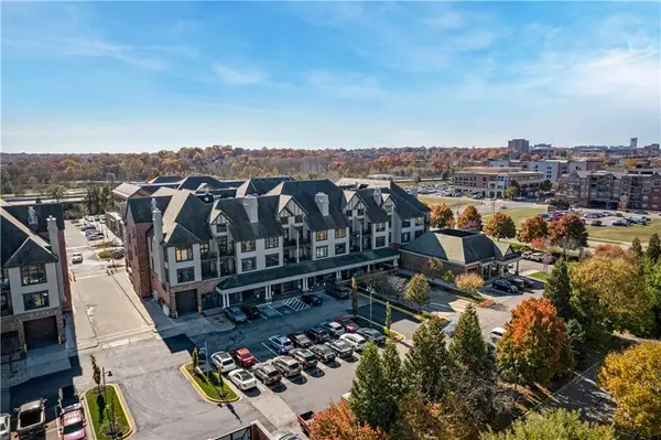 10511 Mission Road #211A, Leawood, KS 66206