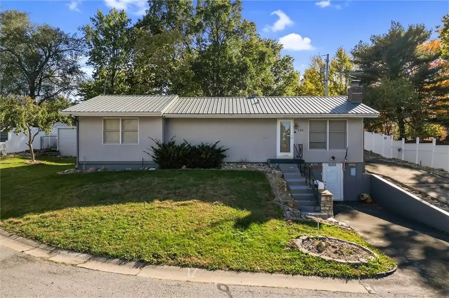 336 Georgia Court, Liberty, MO 64068 - Image #2