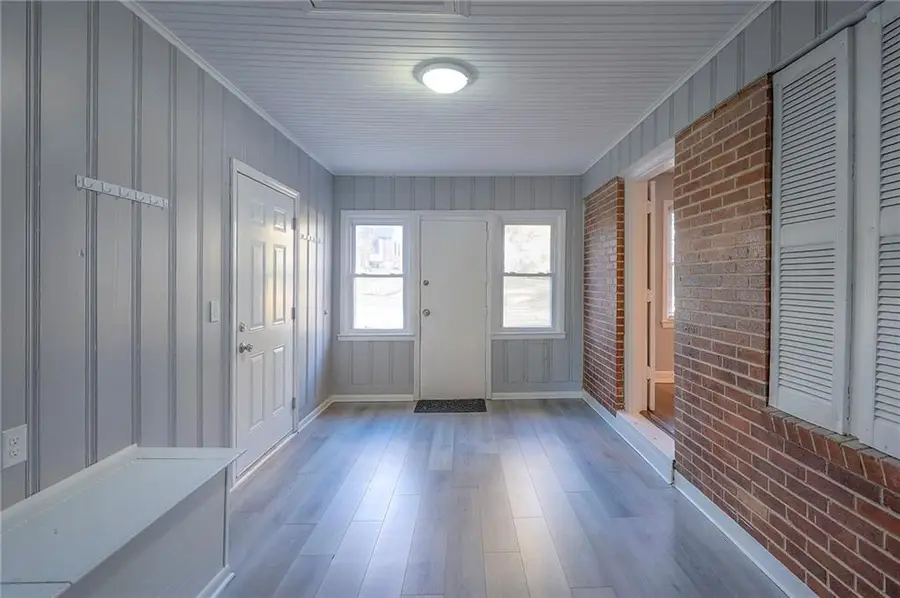 9 W Pocahontas Lane, Kansas City, MO 64114 - Image #3