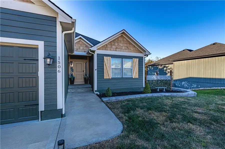 1506 Cross Creek Drive, Grain Valley, MO 64029 - Image #3