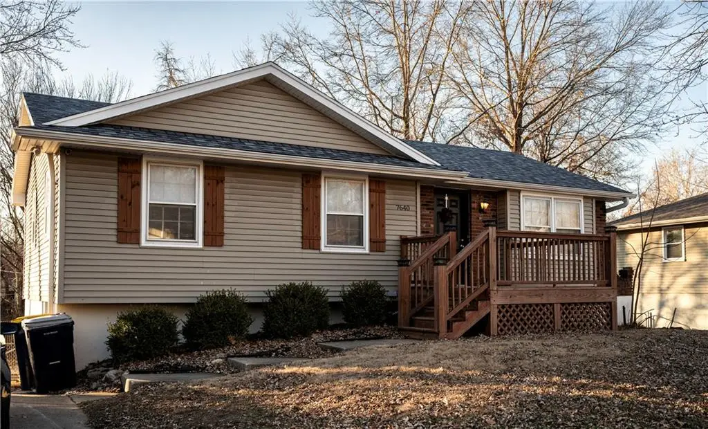 7640 NW Milrey Drive, Kansas City, MO 64152 - Image #1