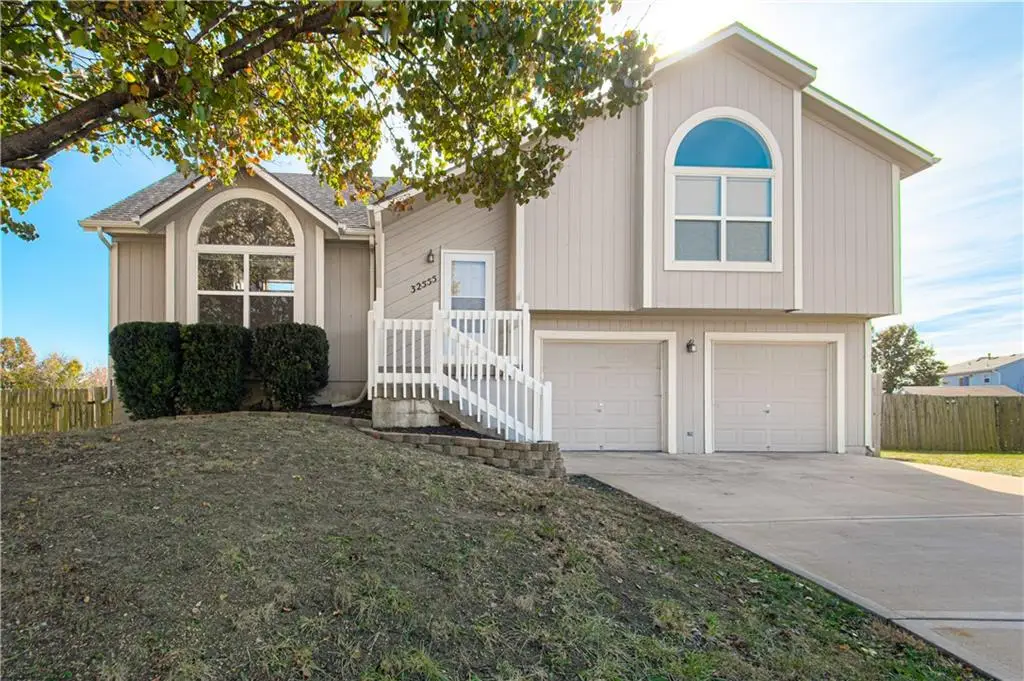 32555 W 171st Court, Gardner, KS 66030 - Image #1