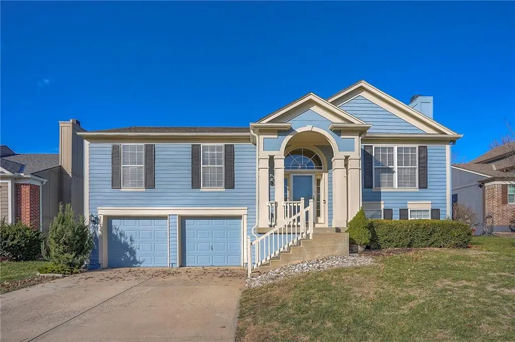 15436 W 155th Terrace, Olathe, KS 66062 - Image #1