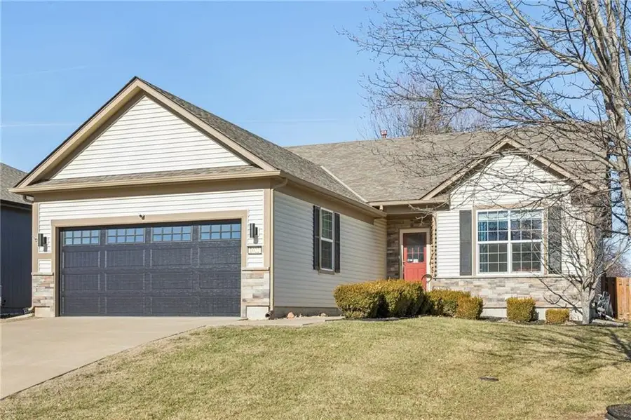 1022 SW Cheshire Drive, Lees Summit, MO 64083 - Image #2