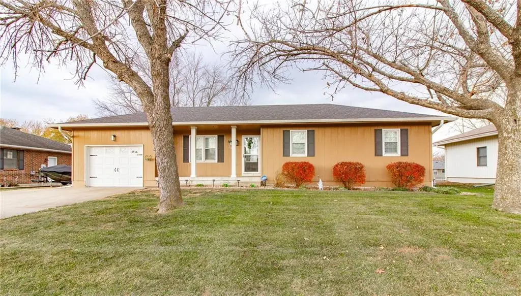 206 S Ridgeview Drive, Warrensburg, MO 64093 - Image #1