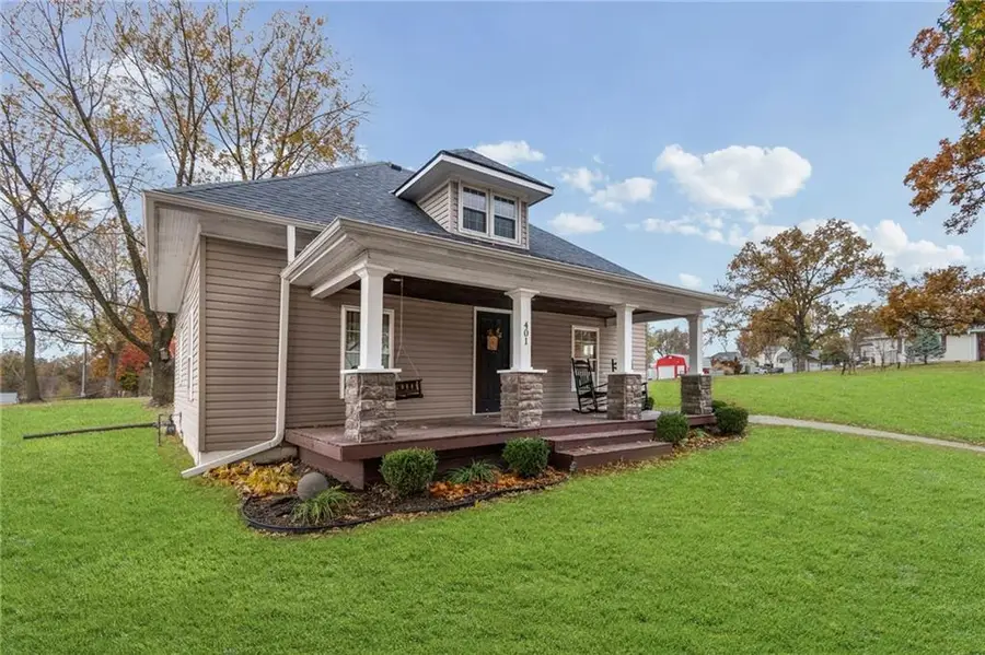 401 E Ely Street, Carrollton, MO 64633 - Image #2