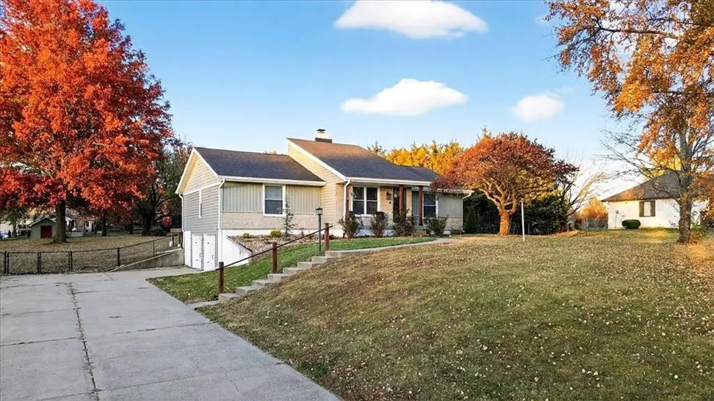 25508 E 130th Terrace, Greenwood, MO 64034 - #1