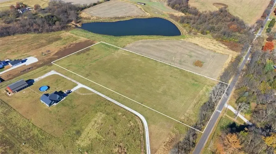 13716 Gammon Road, Lake Lotawana, MO 64086 - Image #3