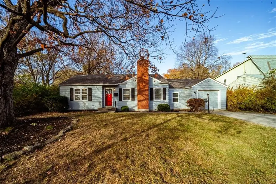 218 W 97th Street, Kansas City, MO 64114 - Image #3