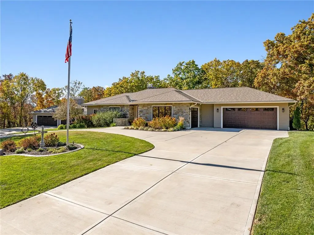 410 S 122nd Street, Bonner Springs, KS 66012 - Image #1
