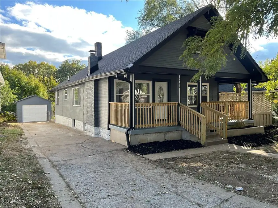 2651 Minnesota Avenue, Kansas City, KS 66102 - #2