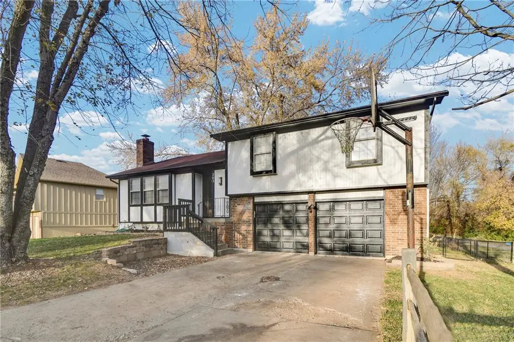 203 SE Winburn Trail, Lees Summit, MO 64063 - Image #1