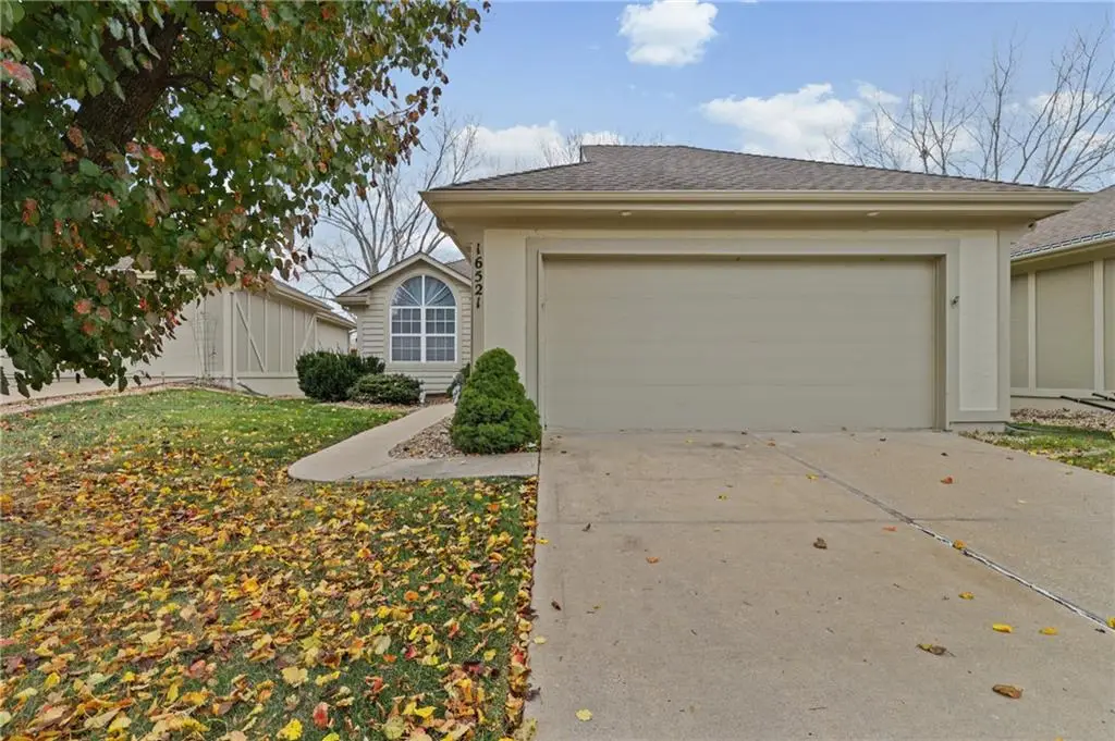 16521 E 53rd Terrace Court S, Independence, MO 64055 - Image #1