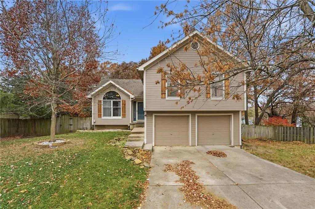 7024 N Mercier Court, Kansas City, MO 64118 - #1