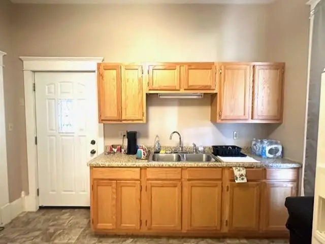 939 N Lynn Street, Nevada, MO 64772 - #2