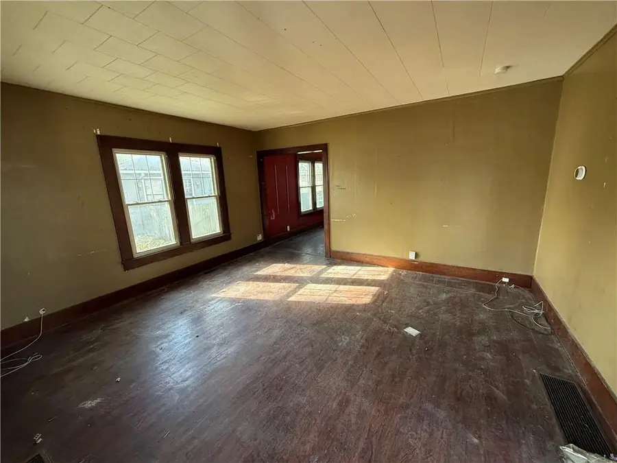 101 S Buttermilk Station Road, East Lynne, MO 64743 - Image #2