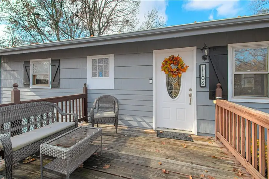 1108 S Prairie Street, Liberty, MO 64068 - Image #2