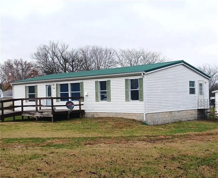 600 S Seventh Street, Deepwater, MO 64740 - Image #2