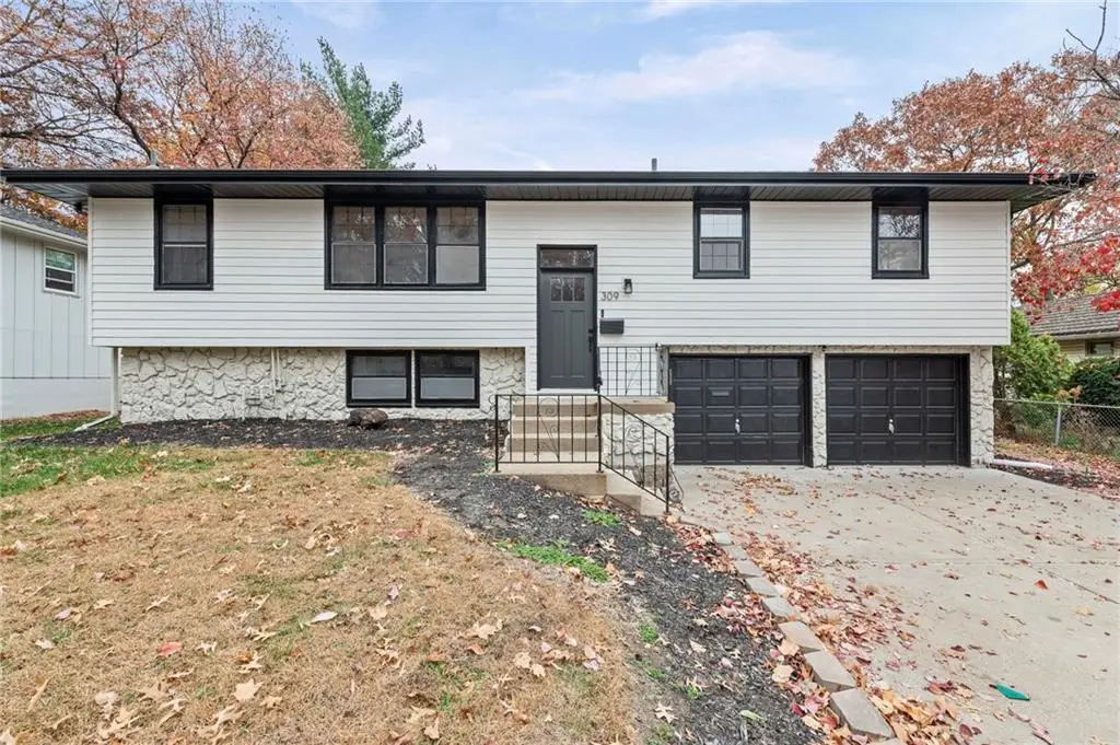 309 NE Corder Street, Lees Summit, MO 64063 - #1
