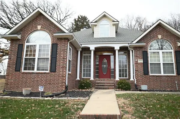 15102 NW 72nd Street, Kansas City, MO 64152