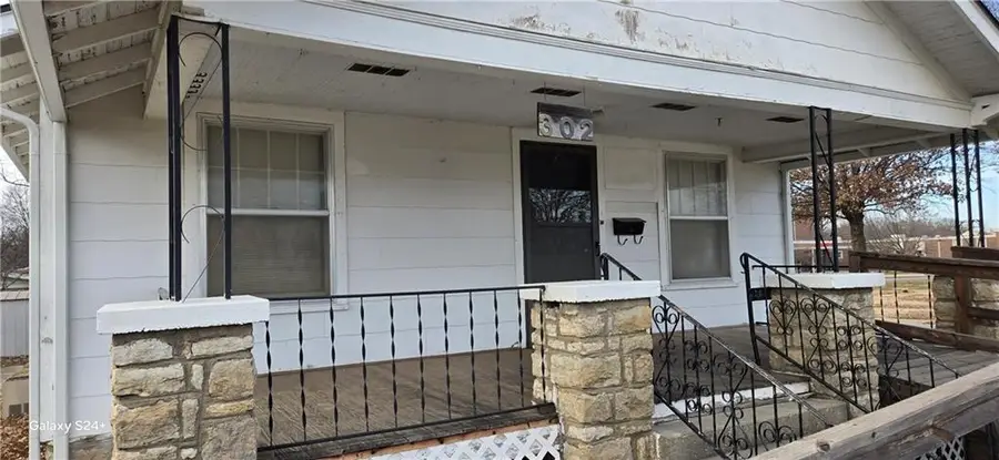 302 12th Street, Osawatomie, KS 66064 - Image #3