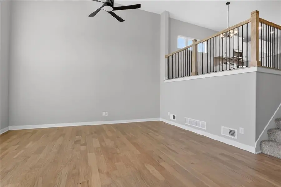 16195 Ryan Circle, Parkville, MO 64152 - Image #3