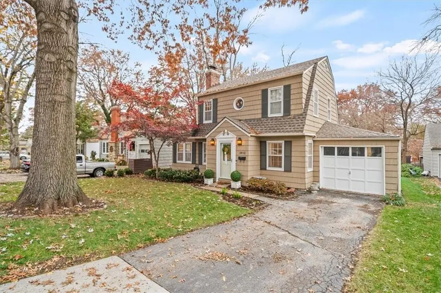 2812 W 49th Terrace, Westwood, KS 66205 - Image #3