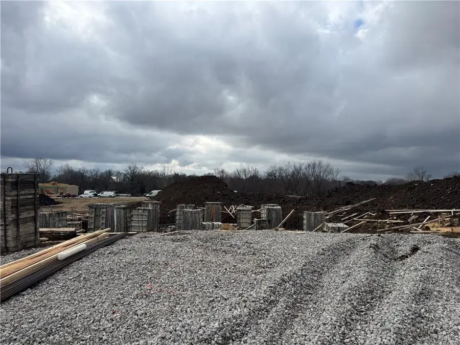 17439 W 169th Place, Olathe, KS 66062 - Image #3