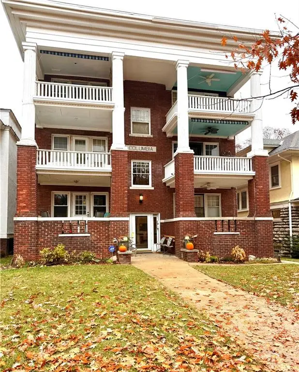 3733 Wyoming Street #1S, Kansas City, MO 64111 - #2