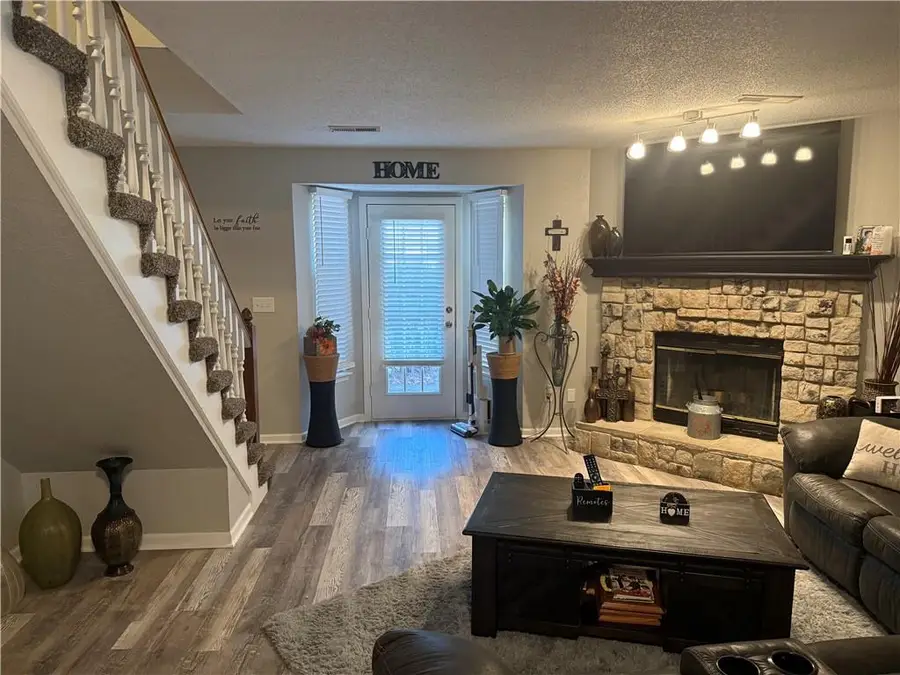 1330 NW Jefferson Court, Blue Springs, MO 64015 - #2