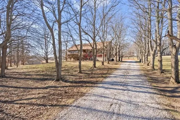 514 NW 1891st Road, Kingsville, MO 64061