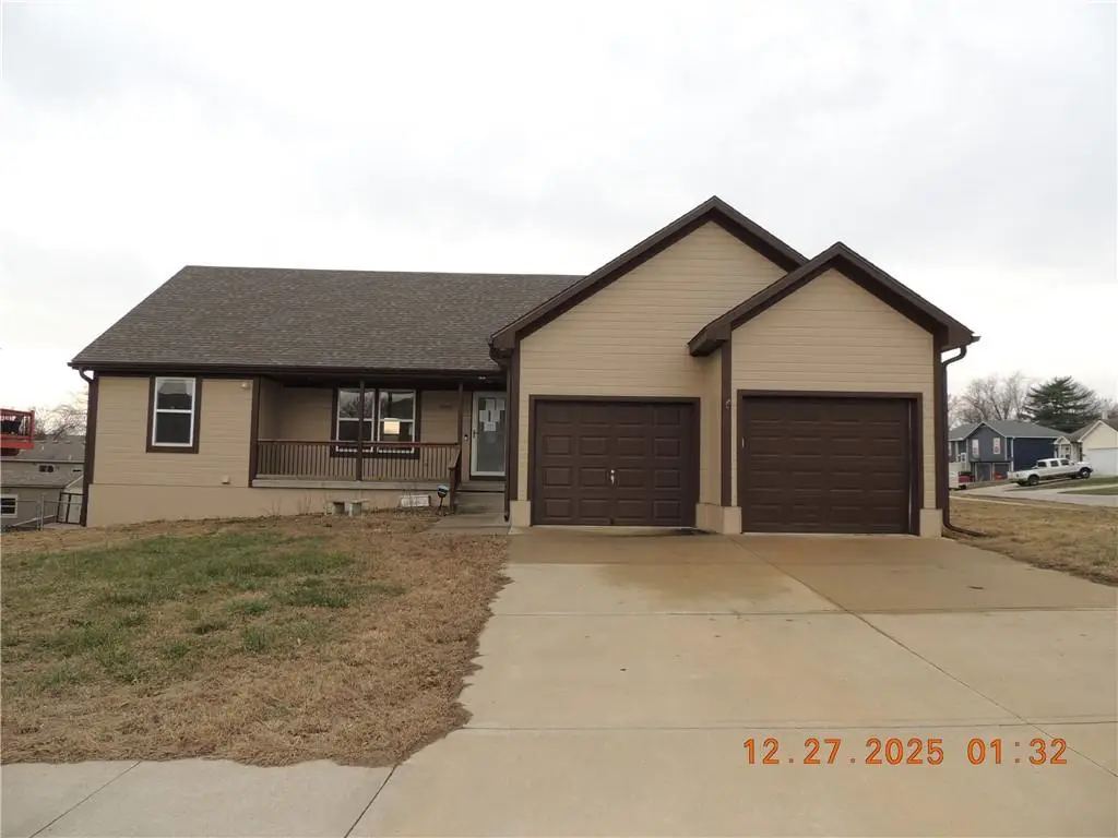 18901 E Lynchburg N Place, Independence, MO 64058 - #1