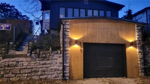 352 N 32nd Street, Kansas City, KS 66102