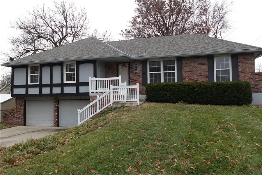 2010 NE 78th Street, Kansas City, MO 64118 - Image #2