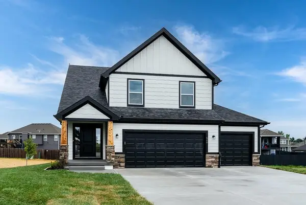 1013 2nd Street, Perry, KS 66073