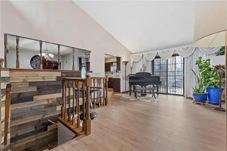 2001 E 60th Terrace, Kansas City, MO 64130 - Image #3