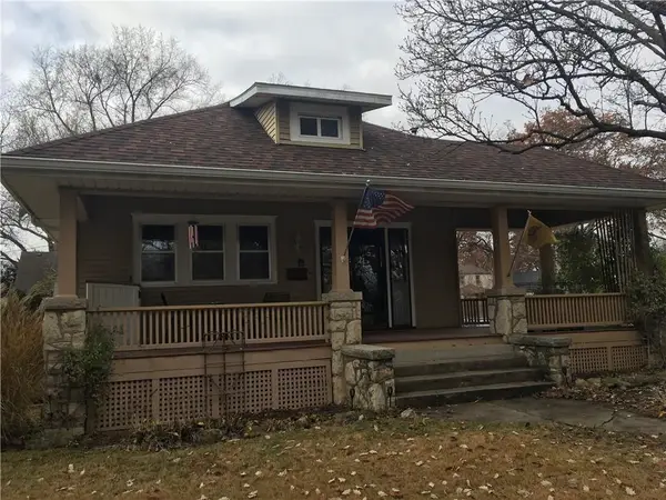 1600 S Broadway Street, Leavenworth, KS 66048