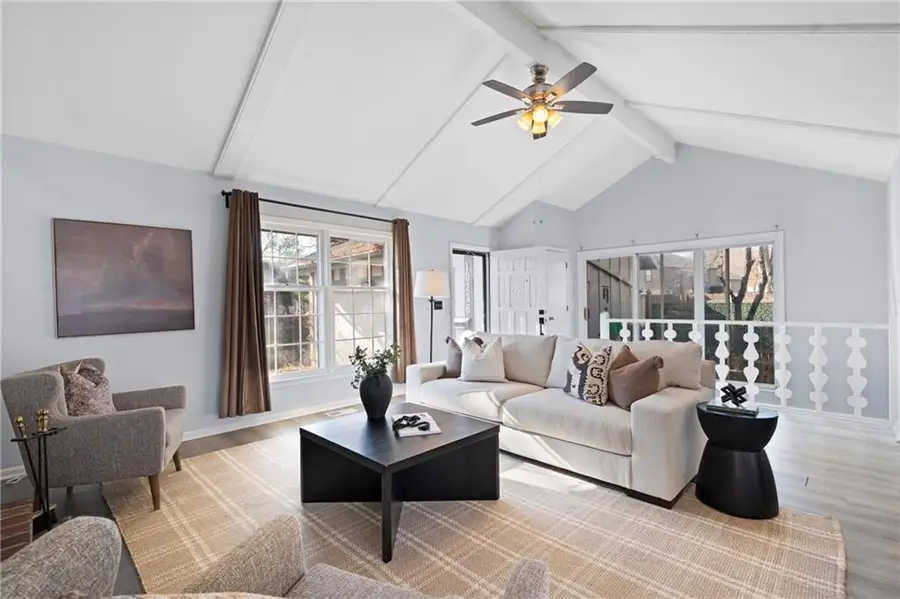 10236 Edelweiss Circle, Shawnee, KS 66203 - Image #2