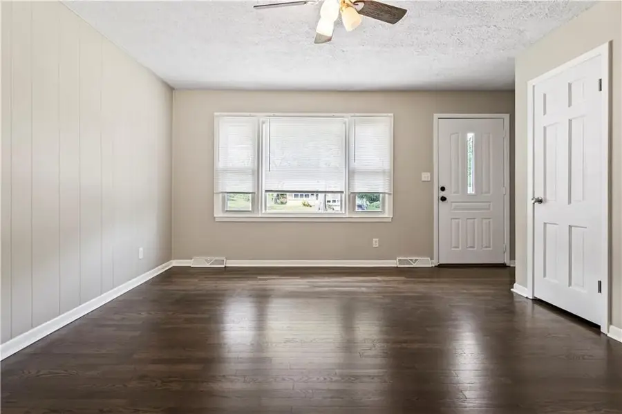 4537 NE 56th Street, Kansas City, MO 64119 - Image #2