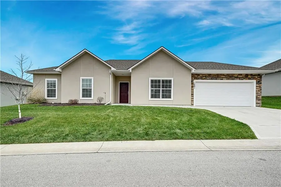 1401 Villa Lane, Louisburg, KS 66053 - Image #2