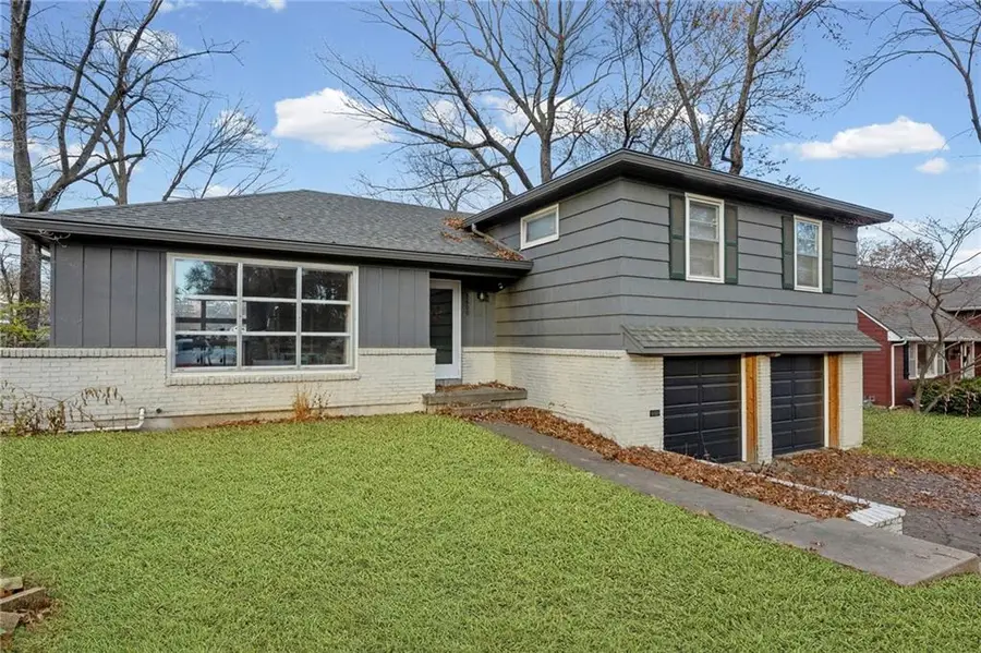 5600 W 63rd Terrace, Mission, KS 66202 - Image #3