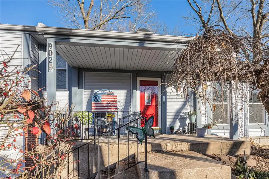 9029 Acuff Lane, Lenexa, KS 66215 - #2